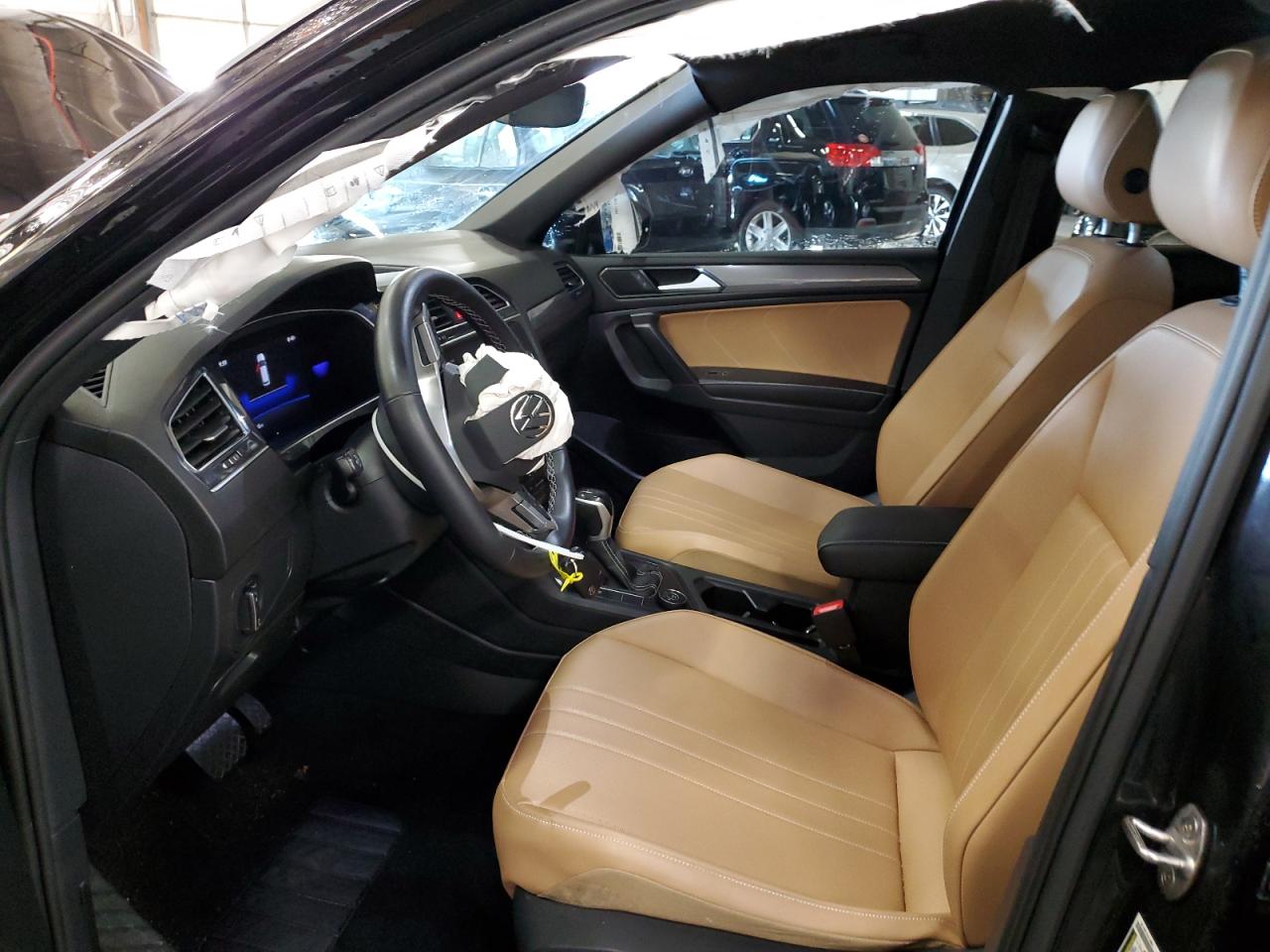 2022 VOLKSWAGEN TIGUAN SE VIN:3VV2B7AX3NM136801