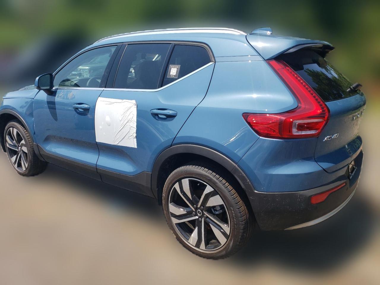 2024 VOLVO XC40 ULTIMATE VIN:WP0AA2A8XNS255297