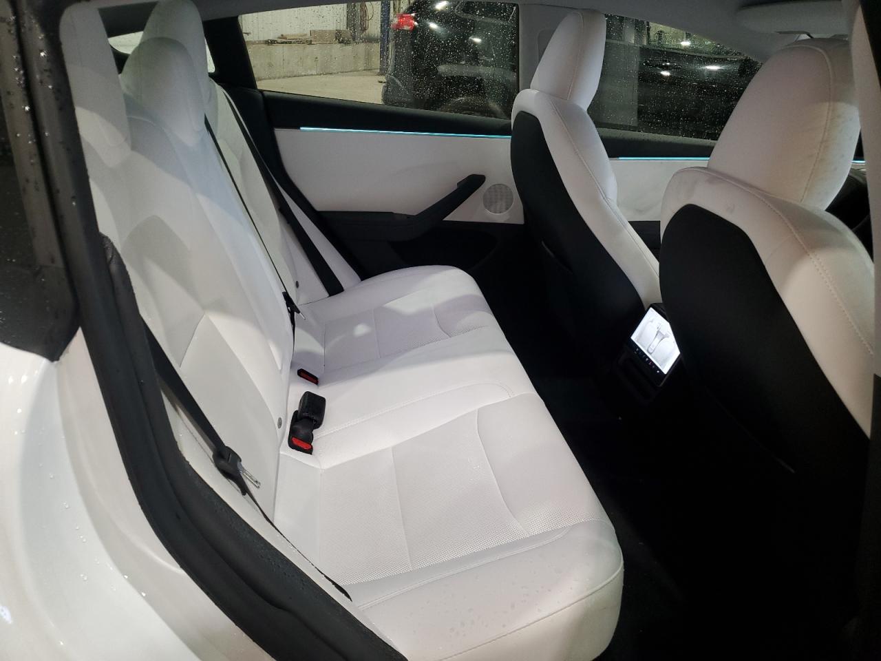 2024 TESLA MODEL 3  VIN:LRW3E7FA7RC102508