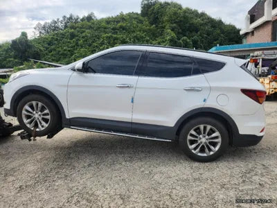 2016 Hyundai Santa FE VIN: