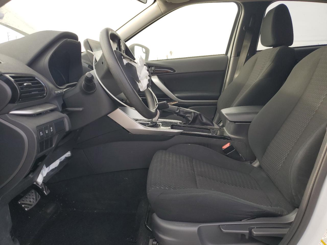 2022 MITSUBISHI ECLIPSE CROSS LE VIN:JA4ASVAA6NZ053737