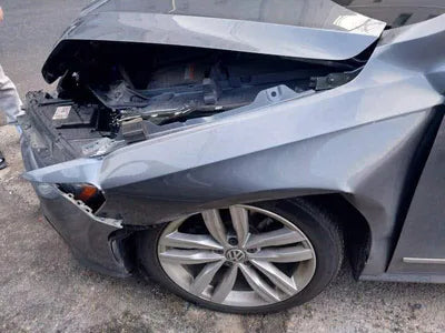 2018 Volkswagen Passat 1VWZZZA3ZJC036400 VIN:1VWZZZA3ZJC036400