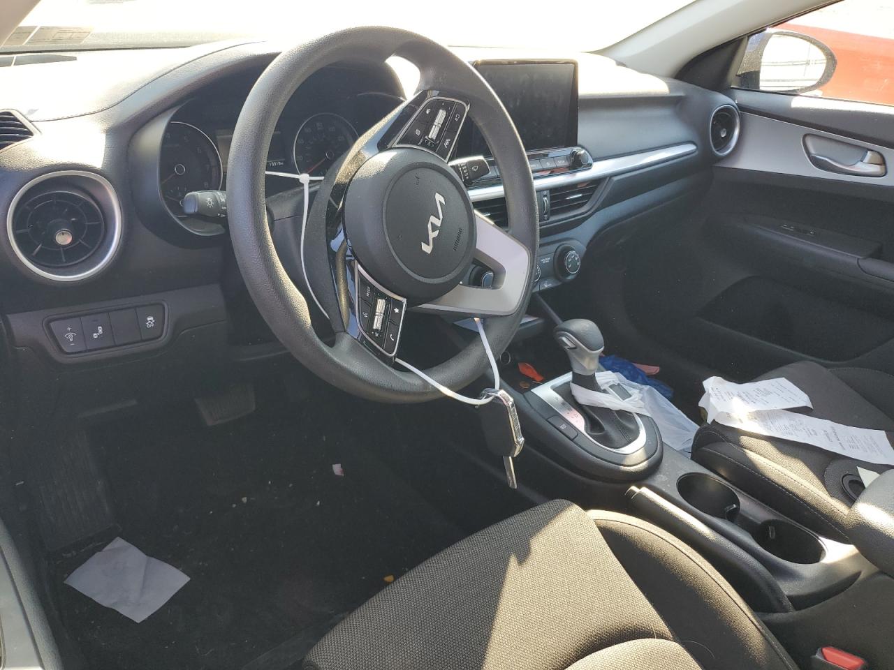 2023 KIA FORTE LX VIN:3KPF24AD7PE624408