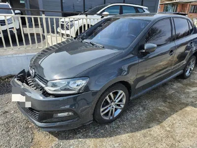 2015 Volkswagen Polo VIN: