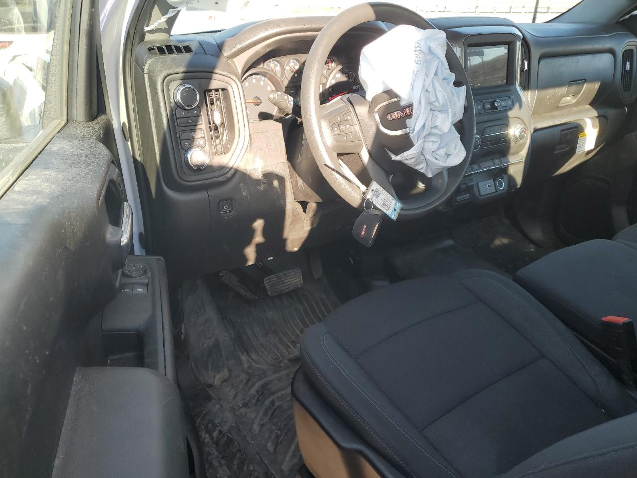 2024 GMC SIERRA K2500 HEAVY DUTY VIN:1GT39LE7XRF255307