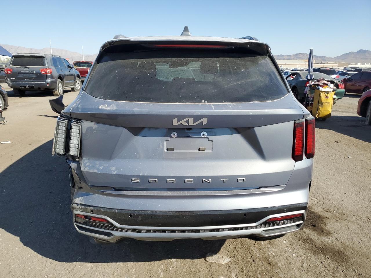 2022 KIA SORENTO S VIN:5XYRL4LC2NG144808