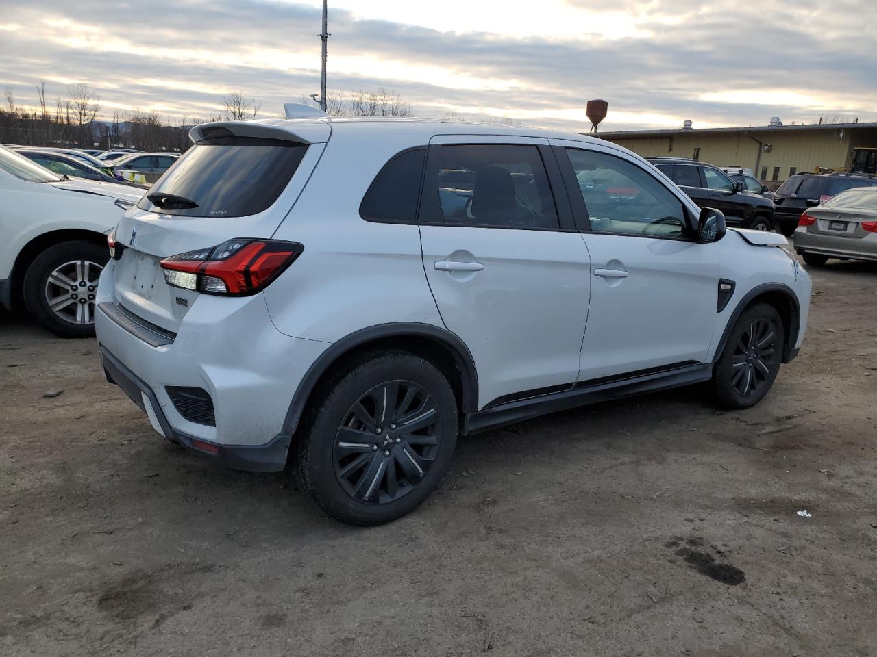 2022 MITSUBISHI OUTLANDER SPORT ES VIN:JA4ARUAUXNU018633