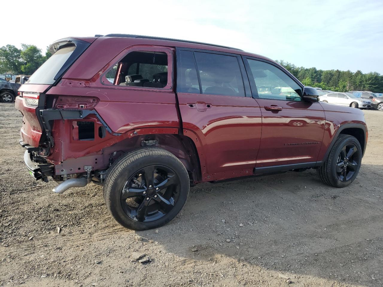 2024 JEEP GRAND CHEROKEE LAREDO VIN:1C4RJHAG7R8944584