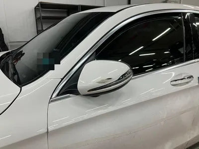 2020 Mercedes-Benz GLC 300 VIN: