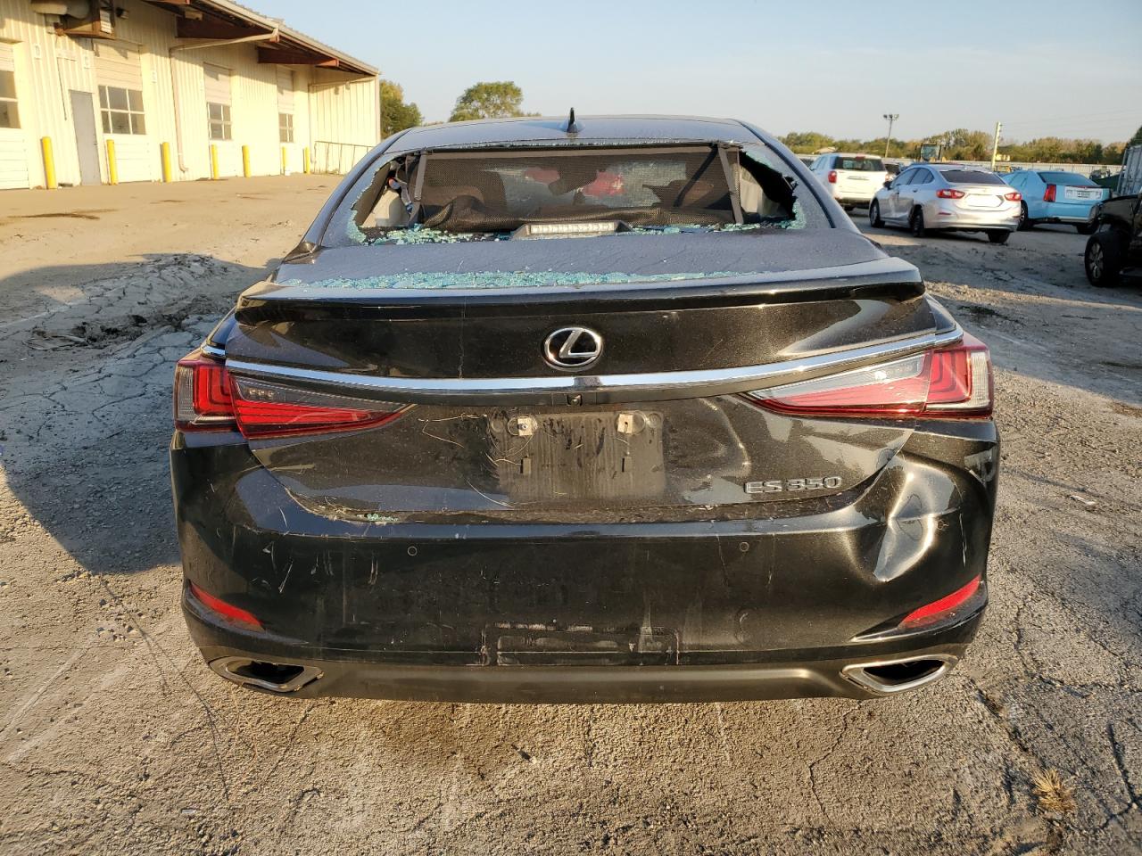 2022 LEXUS ES 350 BASE VIN:58AFZ1B11NU135486