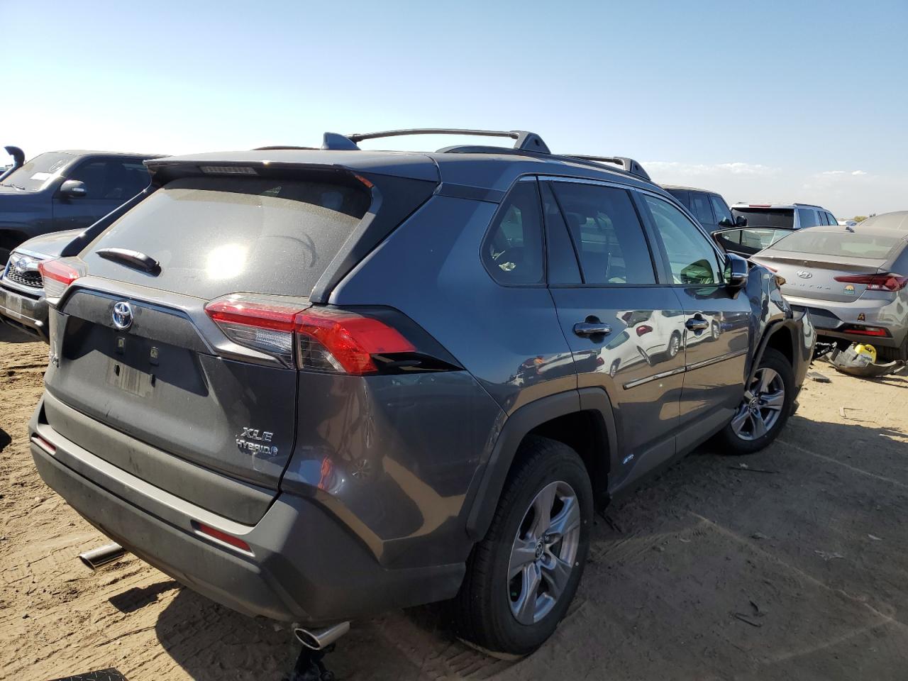 2024 TOYOTA RAV4 XLE VIN:JTMRWRFV3RD237486