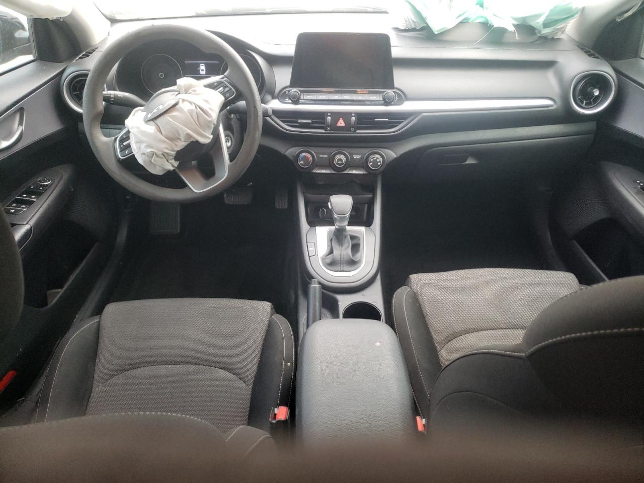 2022 KIA FORTE FE VIN:3KPF24AD9NE445414