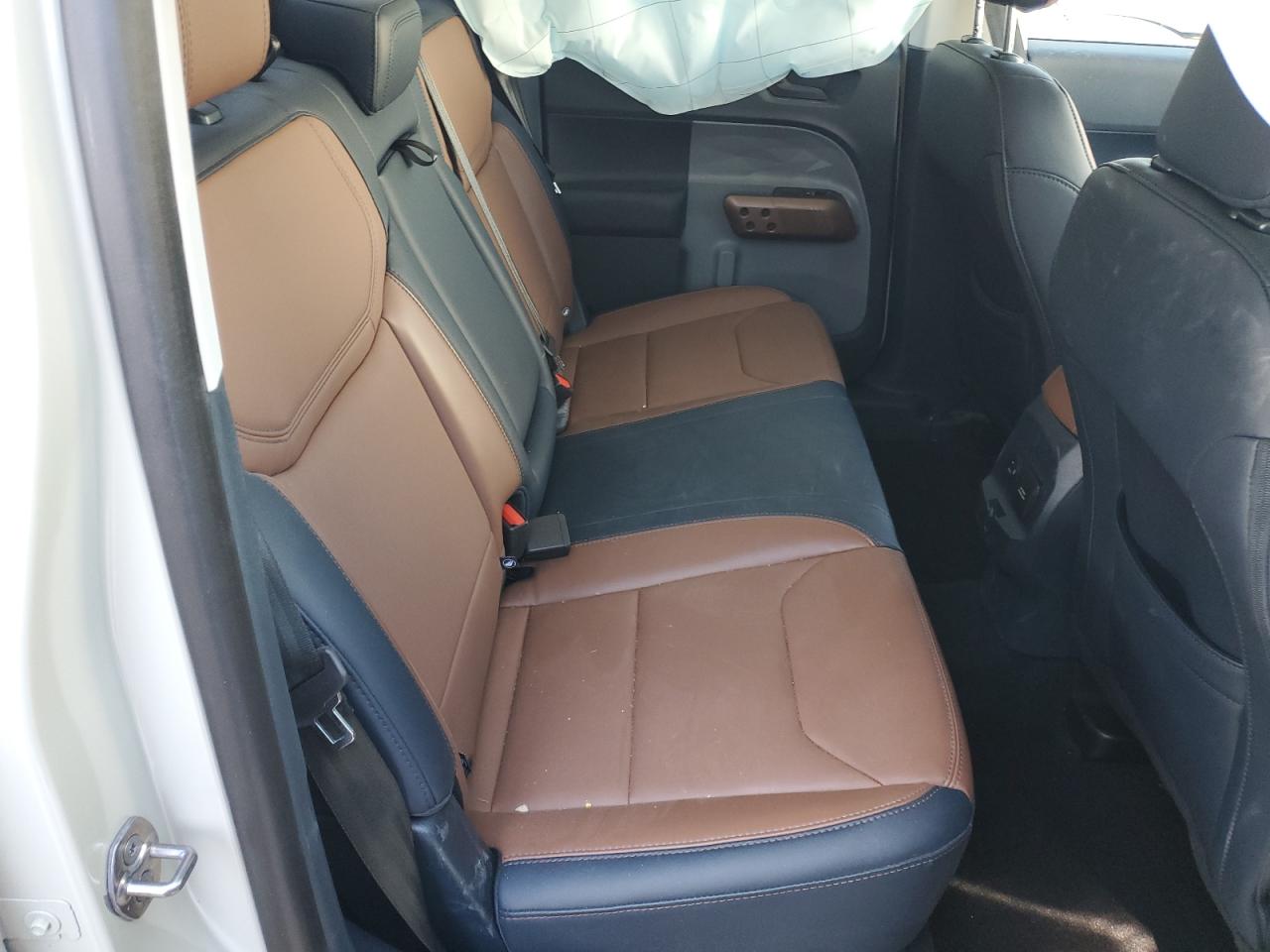 2024 FORD MAVERICK LARIAT VIN:3FTTW8M34RRB42640