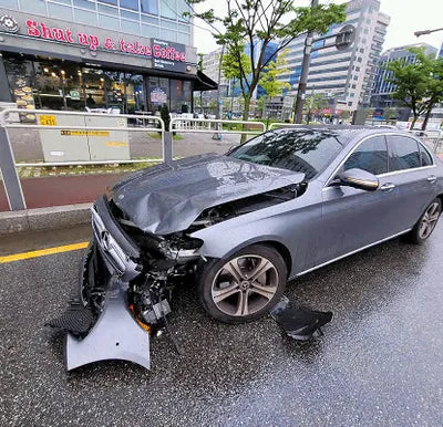 2018 Mercedes-Benz E 300 WDDZF4JB2JA299862 VIN:WDDZF4JB2JA299862