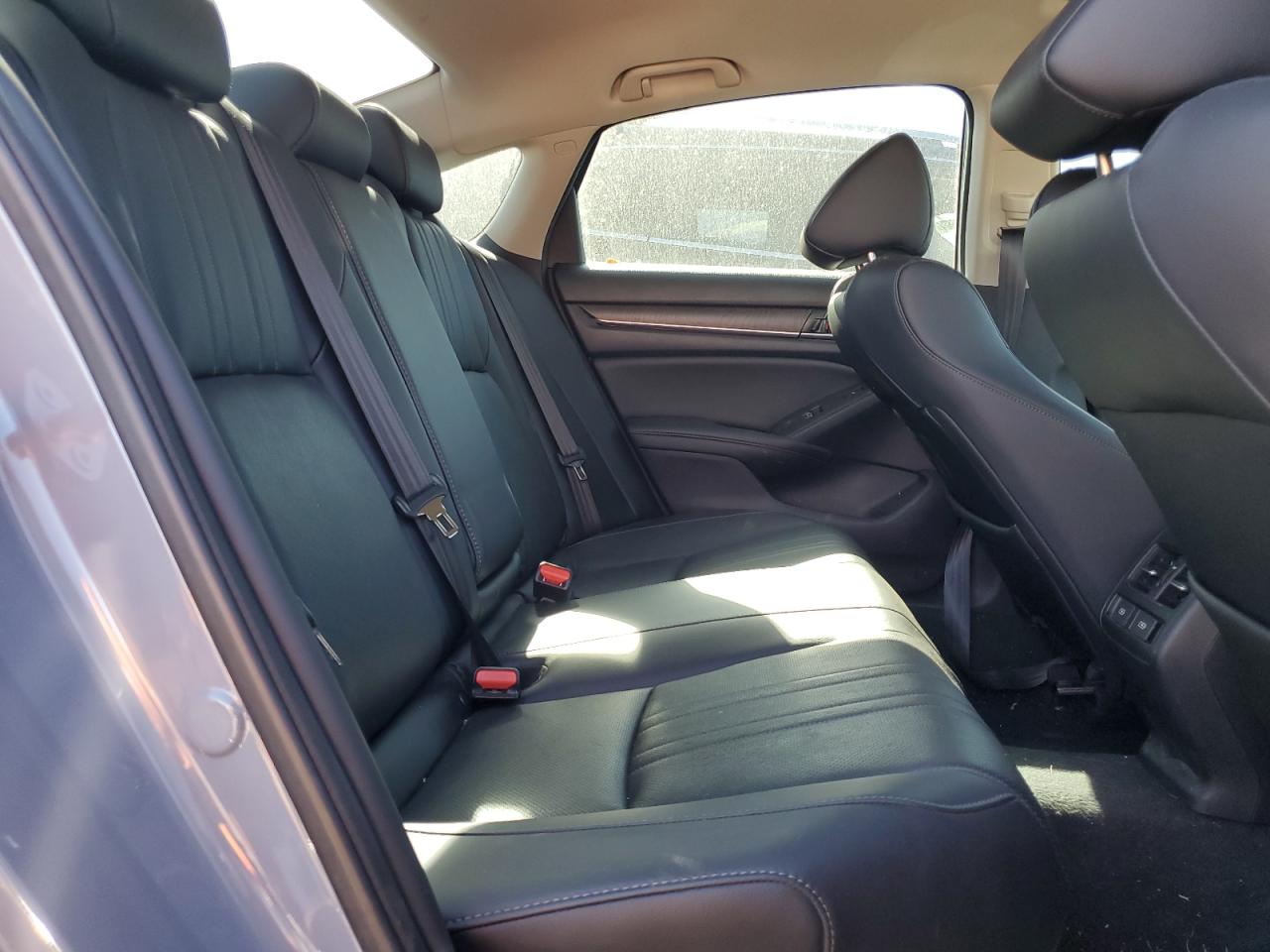 2022 HONDA ACCORD TOURING HYBRID VIN:1HGCV3F93NA015441