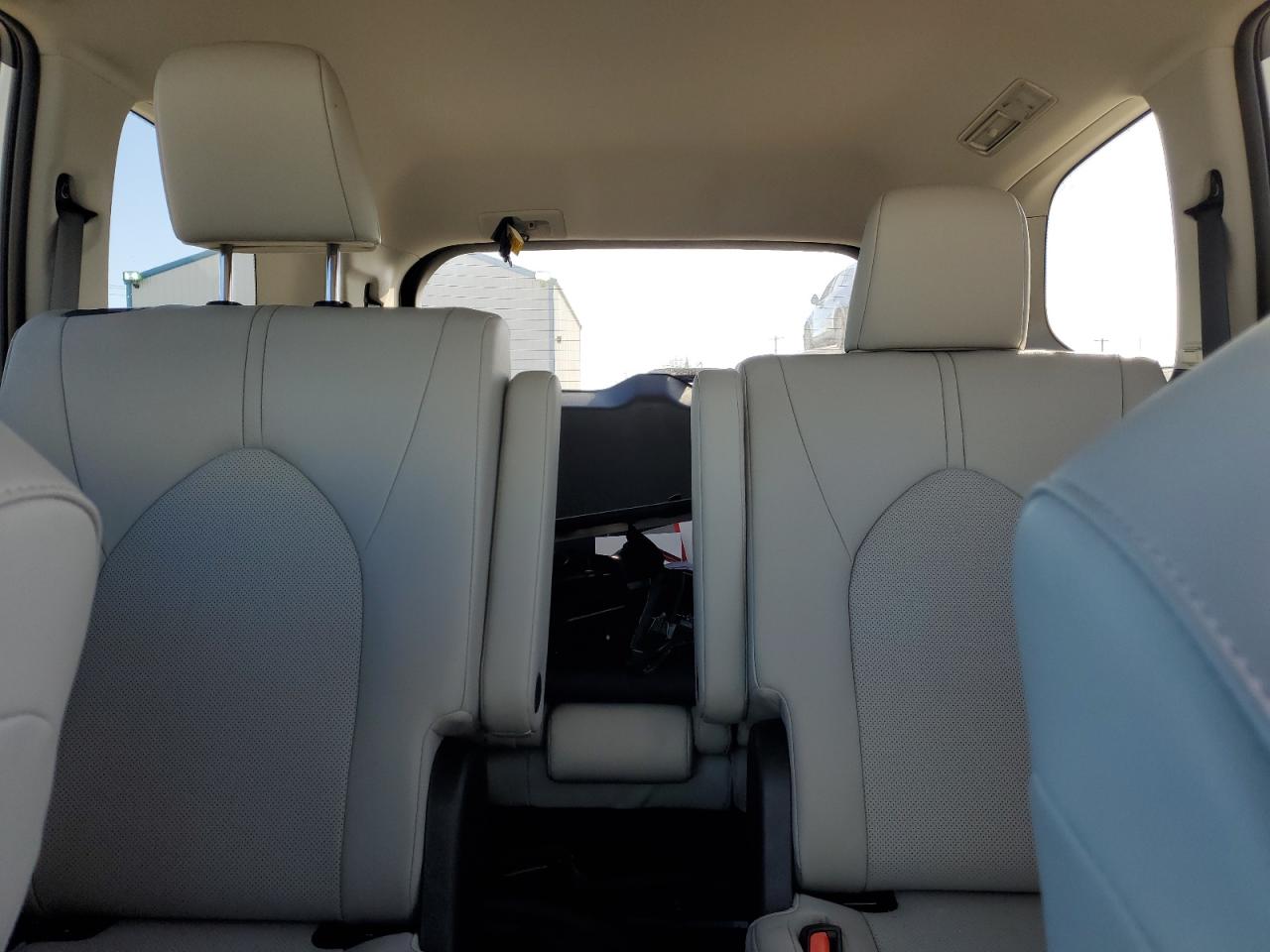 2024 TOYOTA GRAND HIGHLANDER XLE VIN:5TDACAB50RS005736