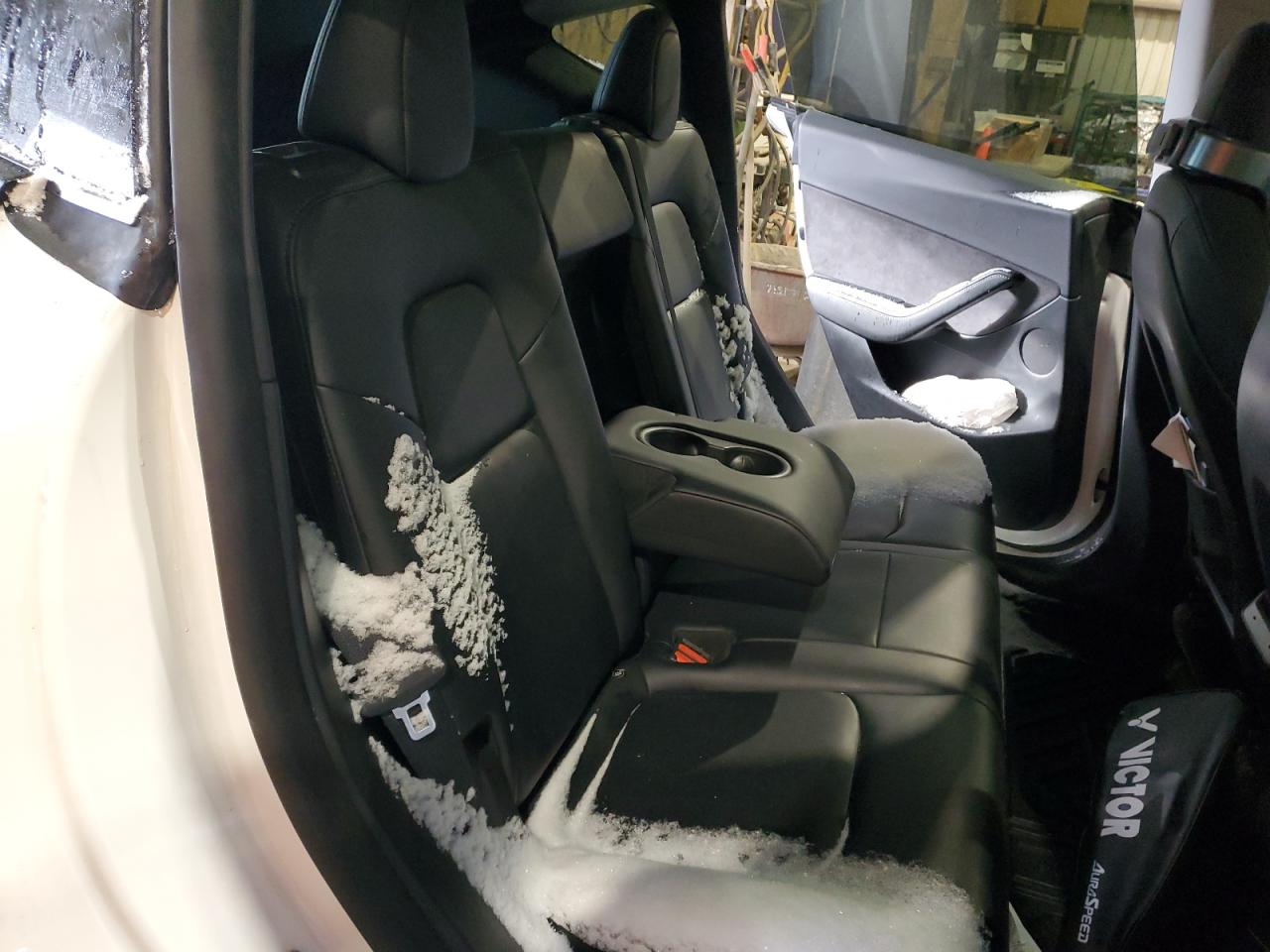 2022 TESLA MODEL Y  VIN:7SAYGDEE4NF433617