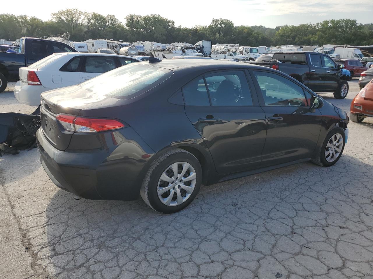 2022 TOYOTA COROLLA LE VIN:5YFEPMAE4NP320308