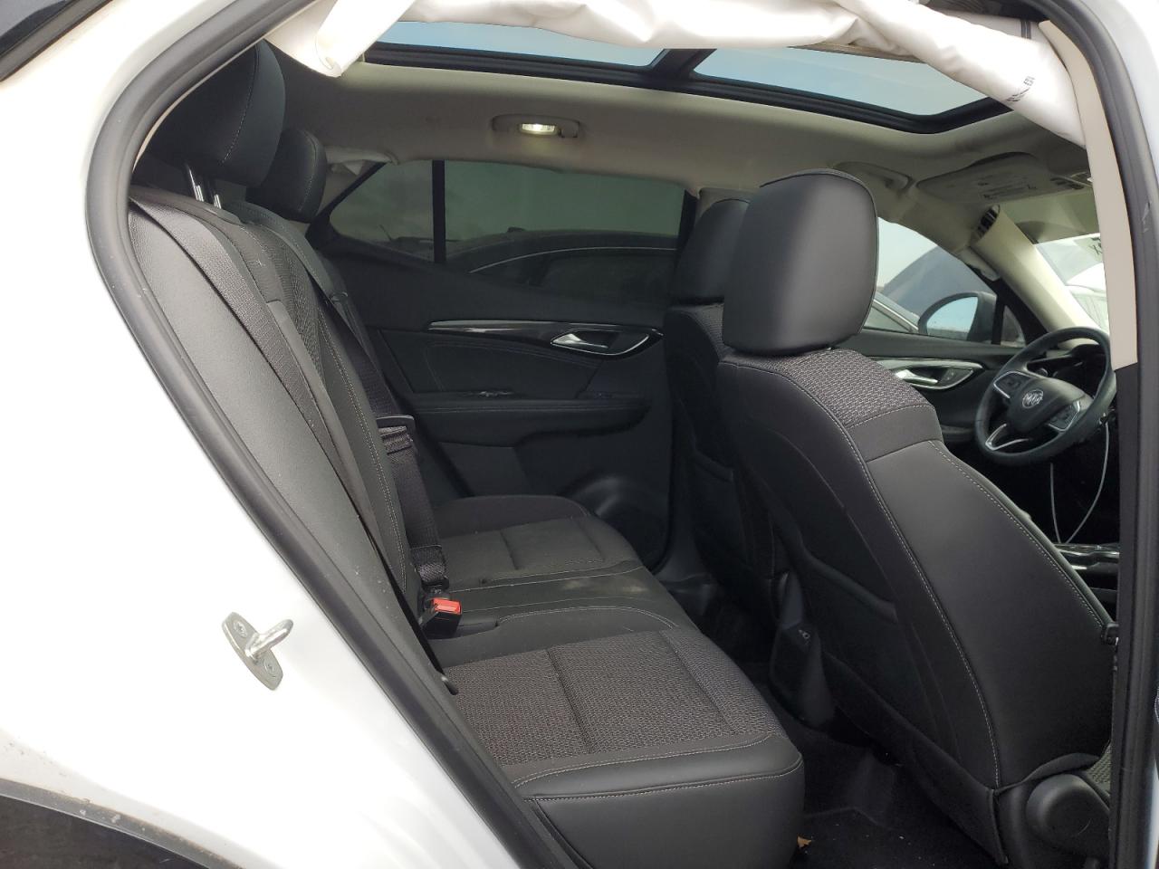 2022 BUICK ENVISION PREFERRED VIN:LRBAZLR47ND049177