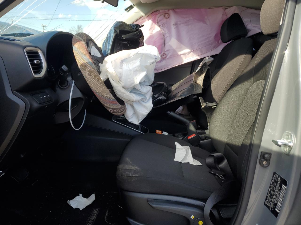 2022 HYUNDAI VENUE SE VIN:KMHRB8A3XNU177725
