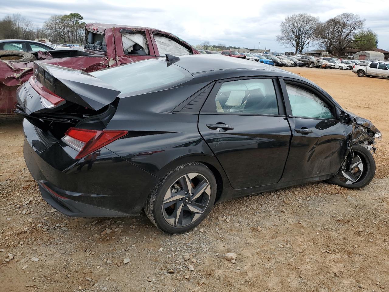 2023 HYUNDAI ELANTRA SEL VIN:KMHLS4AG5PU611425