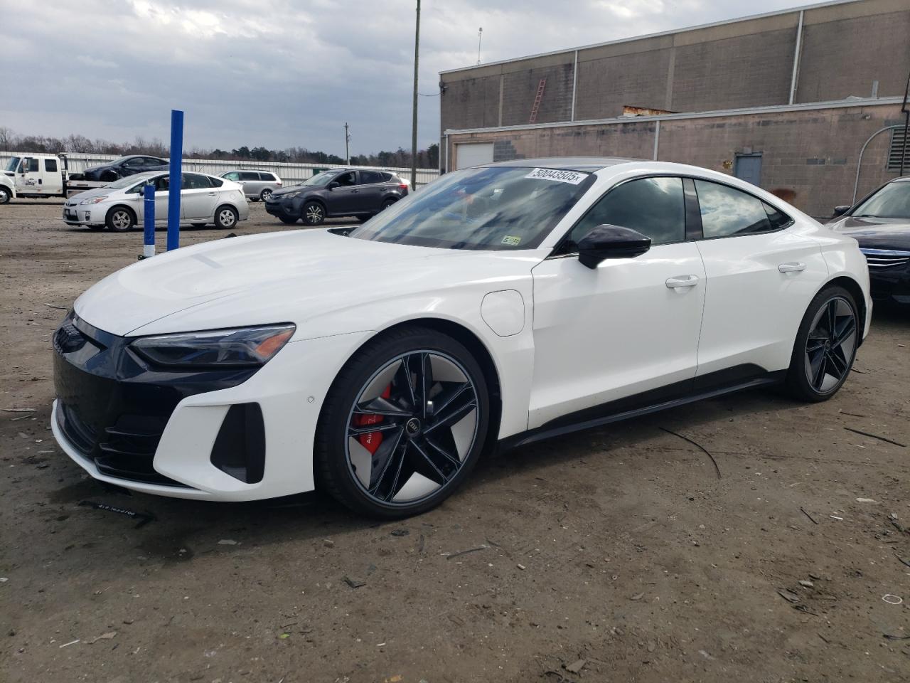 2022 AUDI RS E-TRON GT  VIN:WAUAHBFW1N7900678