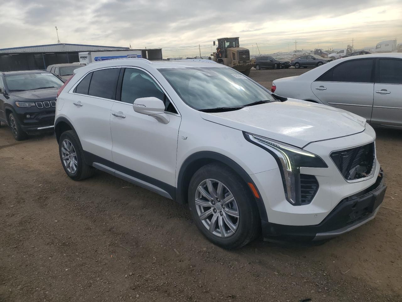 2023 CADILLAC XT4 PREMIUM LUXURY VIN:1GYFZDR46PF104426