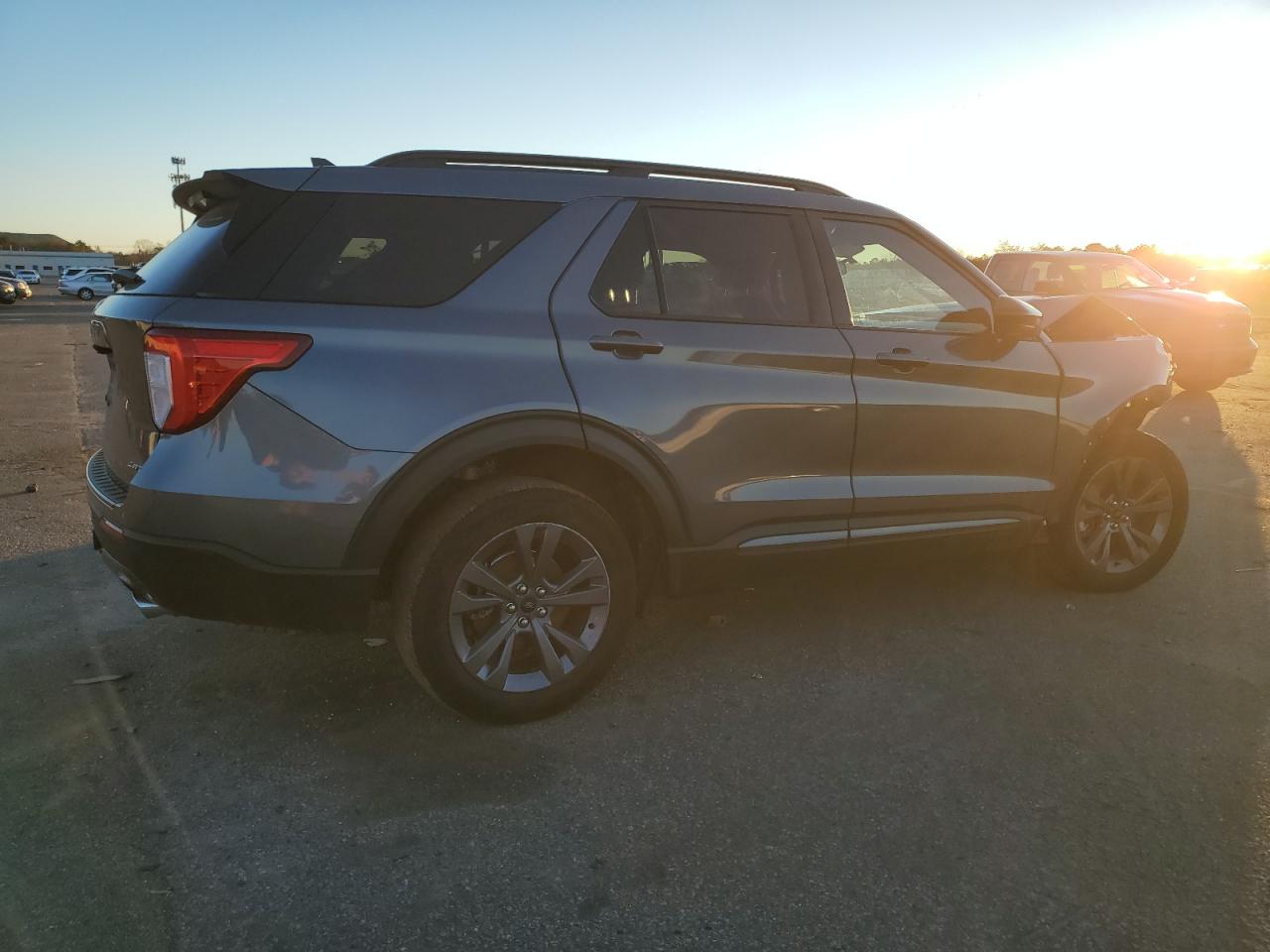 2022 FORD EXPLORER XLT VIN:1FMSK8DH2NGB69173