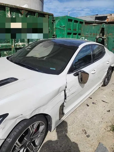 2018 Kia Stinger KNAE751CBJS033997 VIN:KNAE751CBJS033997