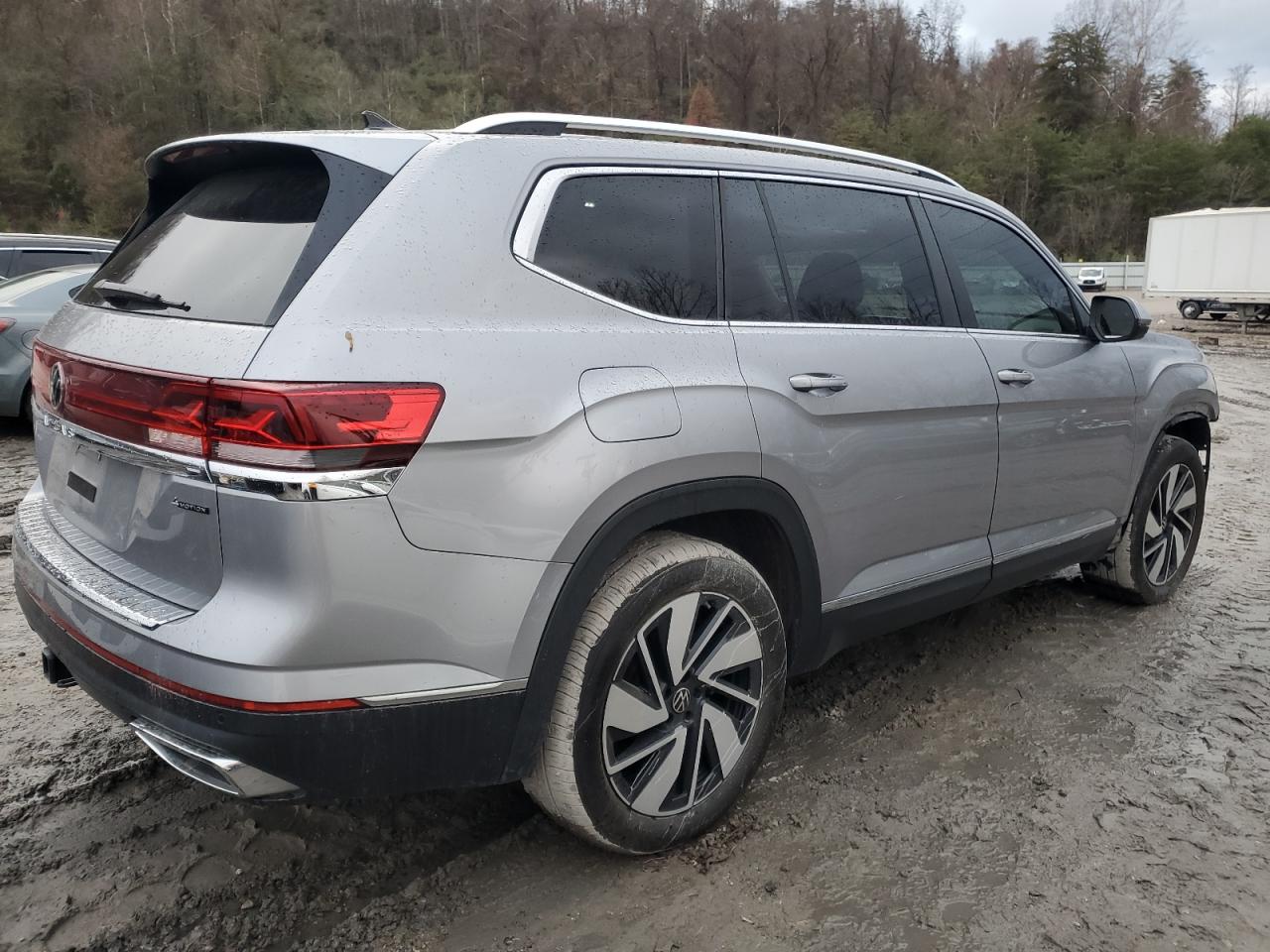 2024 VOLKSWAGEN ATLAS SEL VIN:1V2BR2CA7RC517840