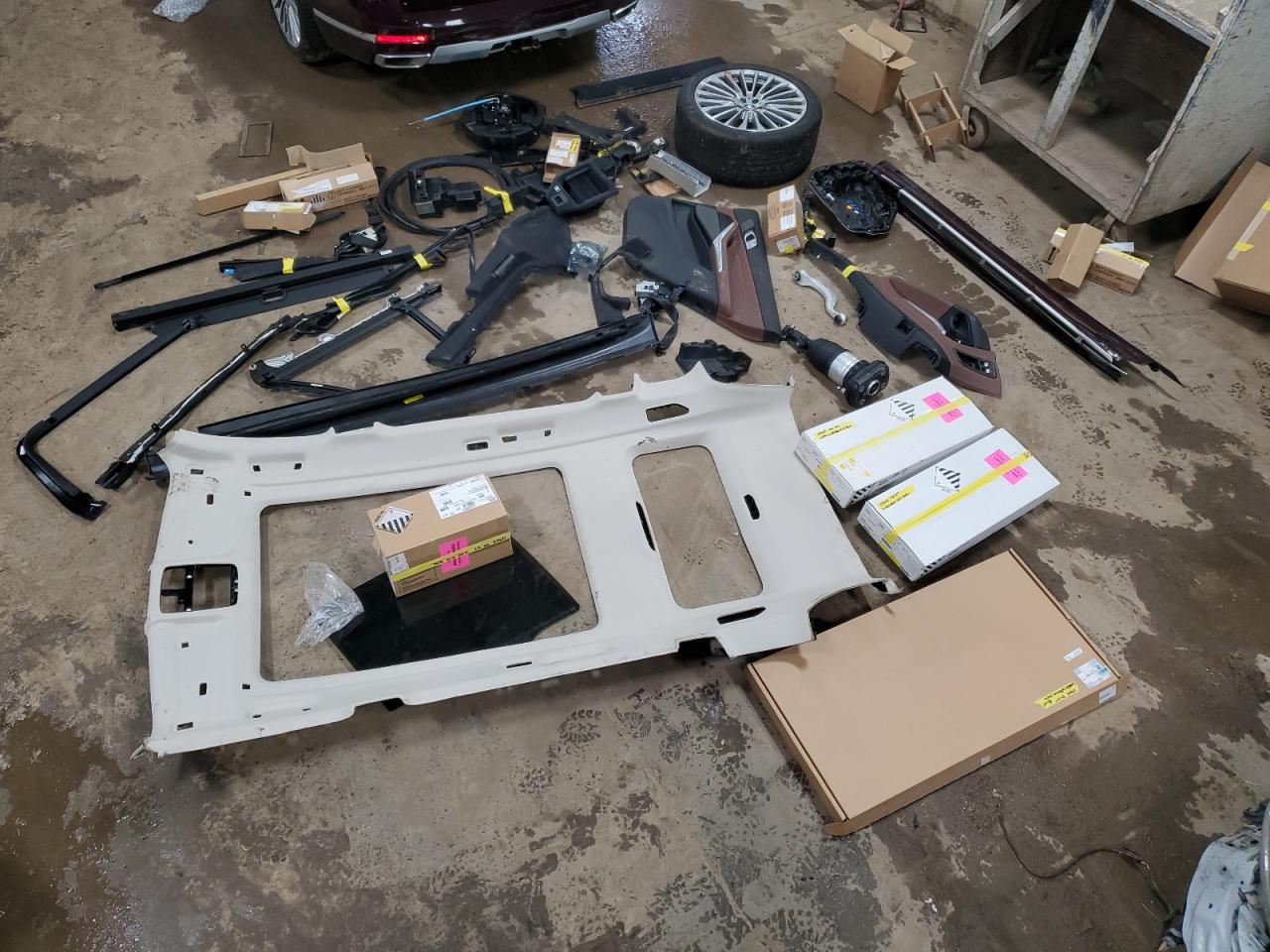 2024 BMW X7 XDRIVE40I VIN:5UX23EM05R9T70262