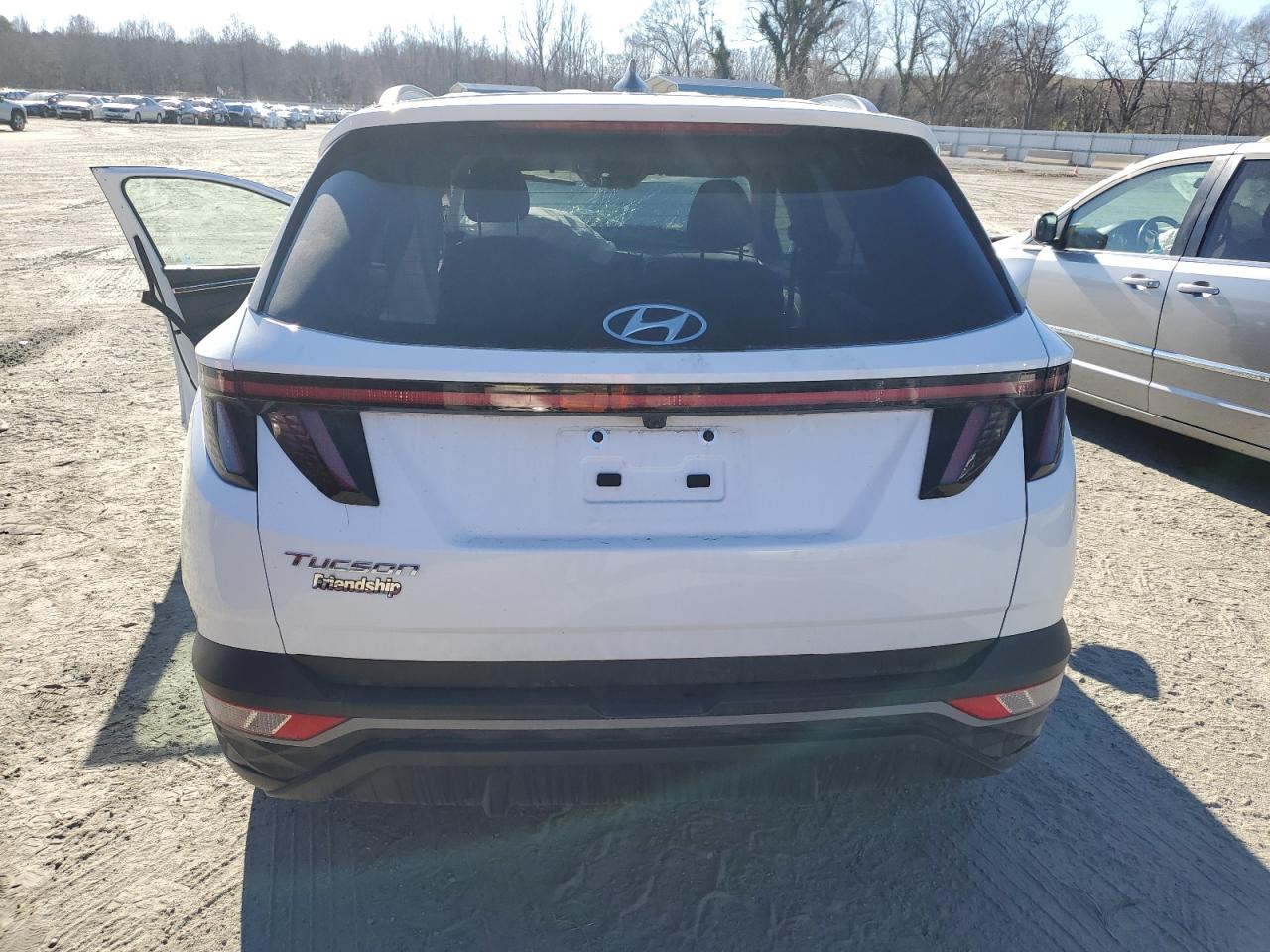 2022 HYUNDAI TUCSON SEL VIN:5NMJB3AE6NH104669