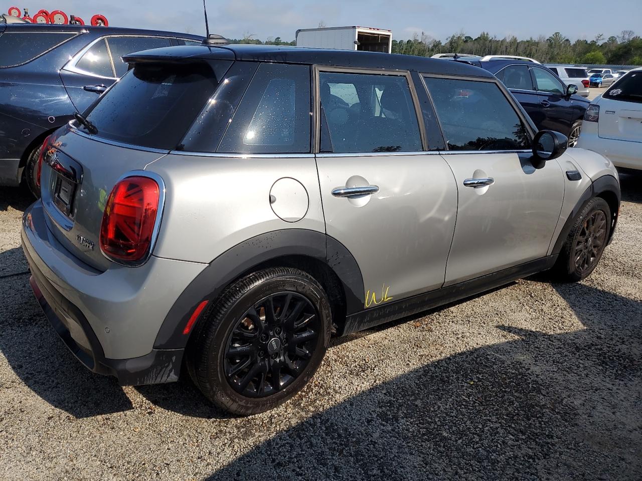 2023 MINI COOPER  VIN:WMW33DK08P2U07195