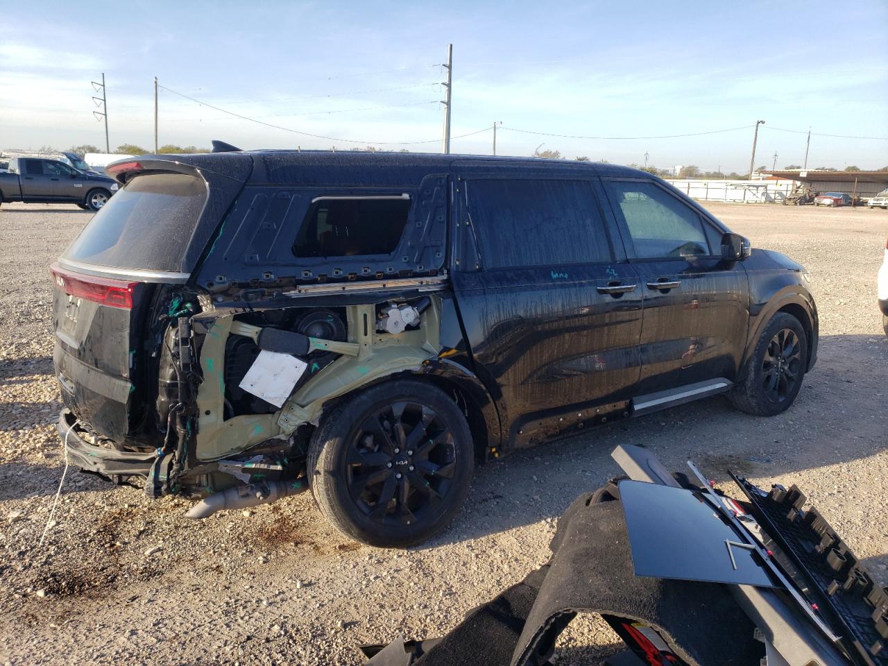 2023 KIA CARNIVAL SX VIN:KNDNE5H38P6238611