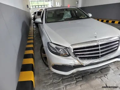 2016 Mercedes-Benz E 220 WDDZF0EB8HA051936 VIN:WDDZF0EB8HA051936