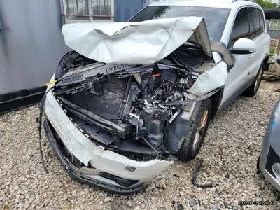 2015 Volkswagen Tiguan VIN: