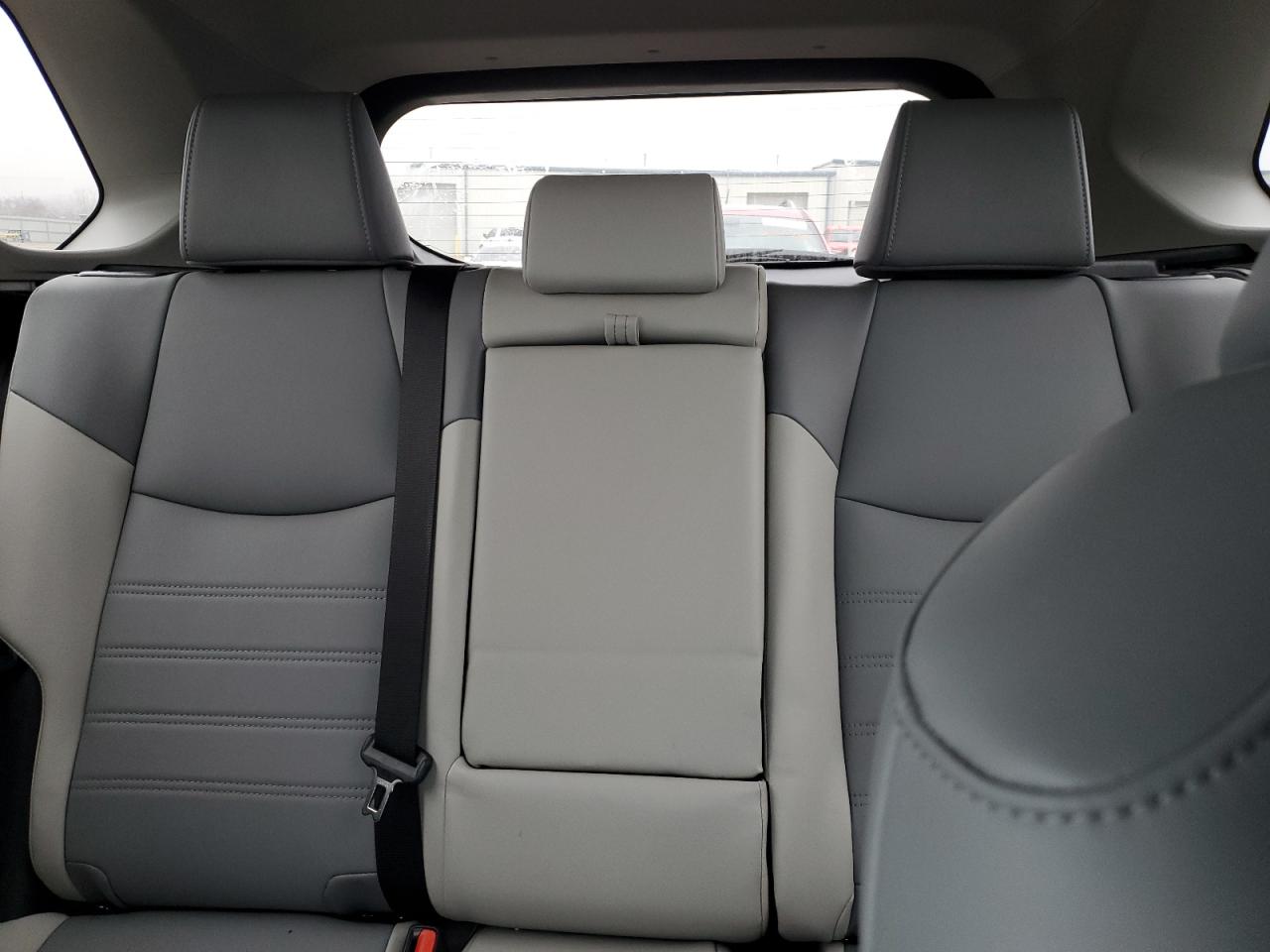 2024 TOYOTA RAV4 XLE PREMIUM VIN:4T3B6RFV2RU155771