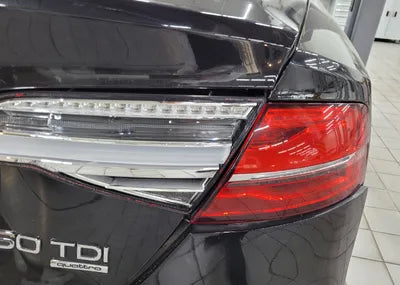 2015 Audi A8 055KMWAUZZZ4H4FN0 VIN:055KMWAUZZZ4H4FN0