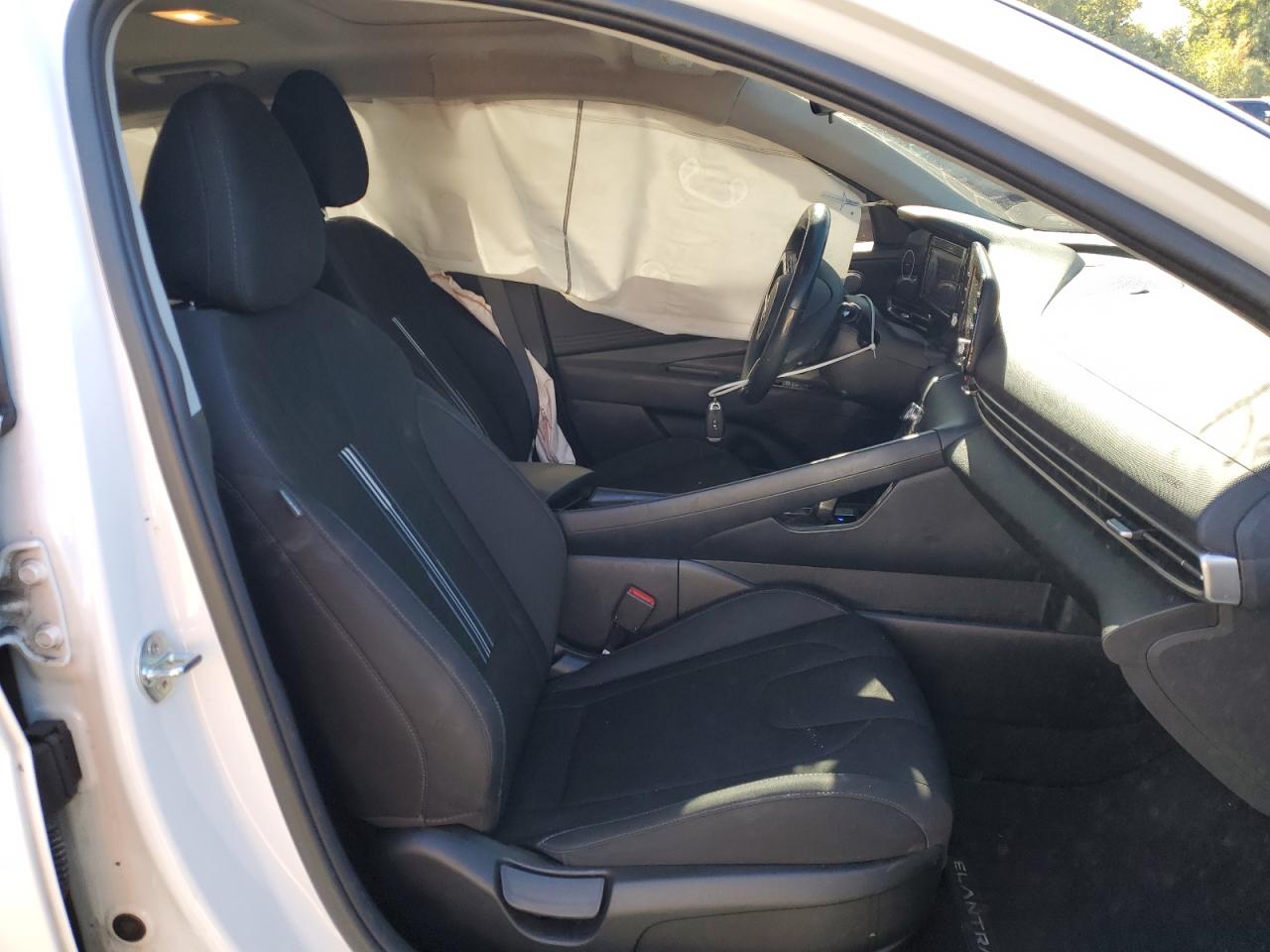 2022 HYUNDAI ELANTRA SEL VIN:5NPLN4AG3NH060284