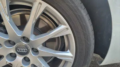 2019 Audi A4 WAUZZZF41KA122114 VIN:WAUZZZF41KA122114