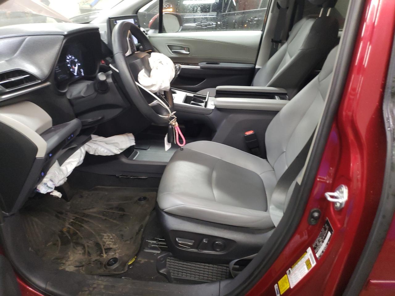 2023 TOYOTA SIENNA XLE VIN:5TDYSKFC4PS077858