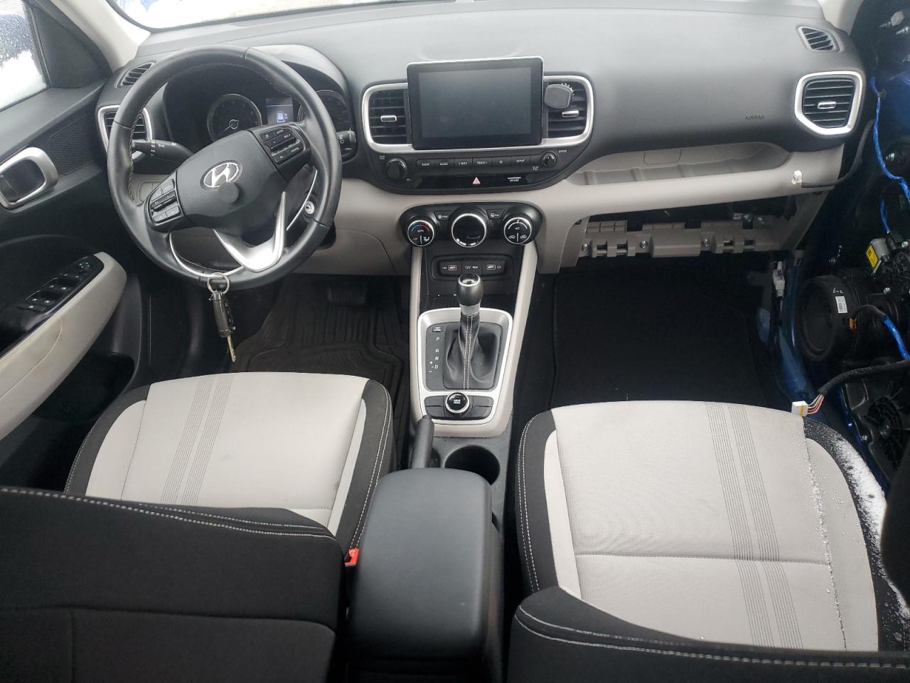 2022 HYUNDAI VENUE SEL VIN:KMHRC8A31NU199447