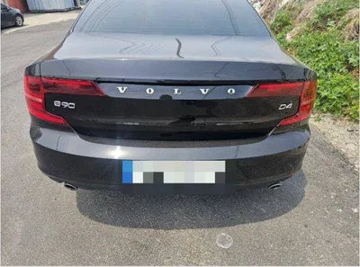 2018 Volvo S90 VIN: