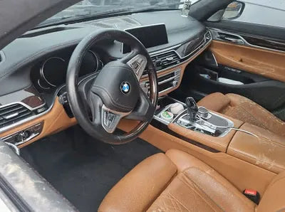 2017 BMW 750 WBA7F2103HG781197 VIN:WBA7F2103HG781197