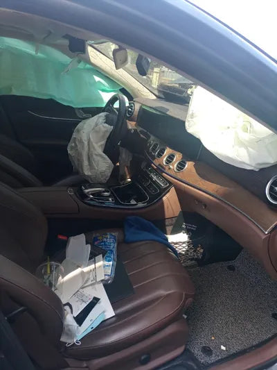 2017 Mercedes-Benz E 300 VIN: