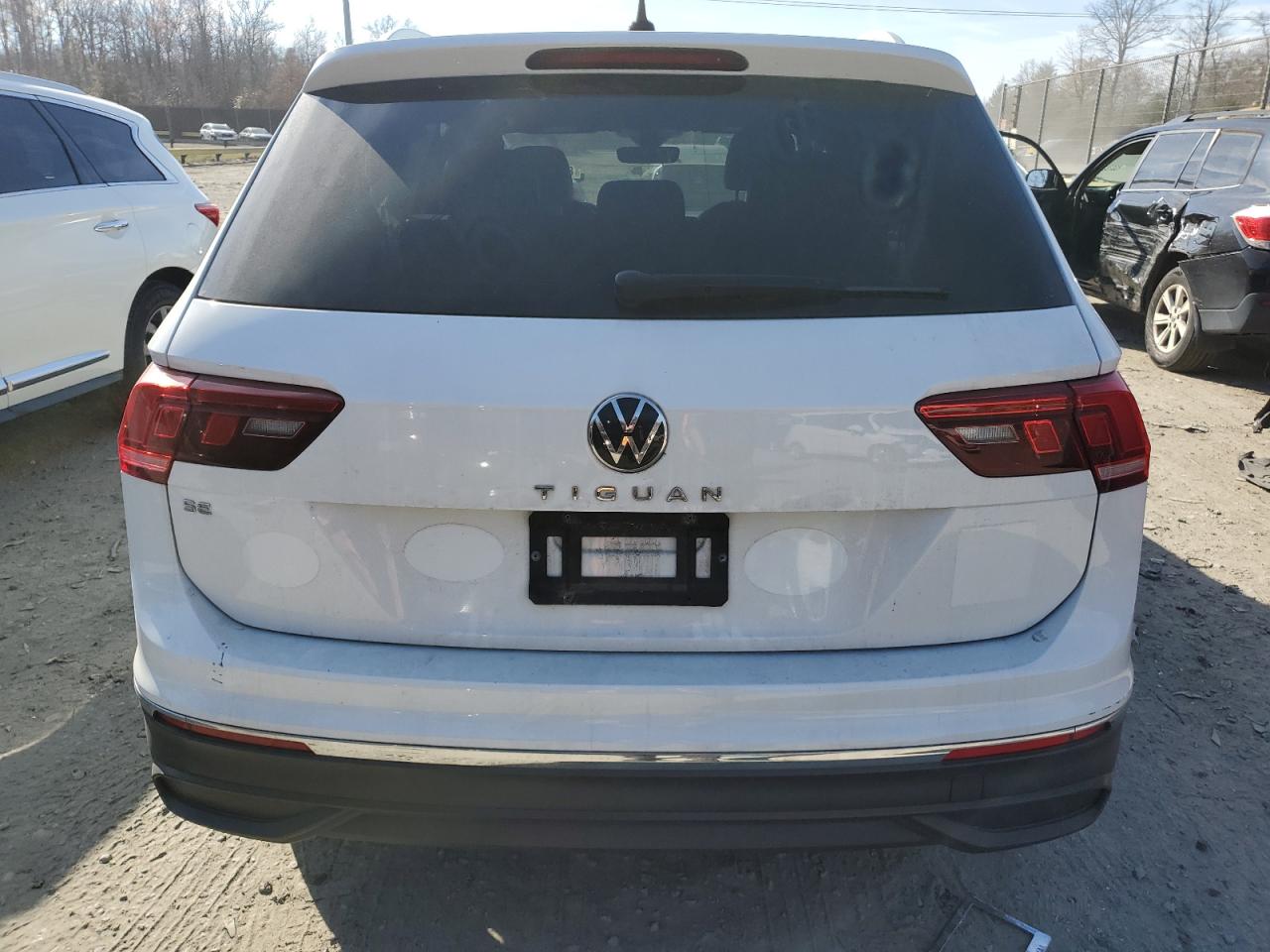 2022 VOLKSWAGEN TIGUAN SE VIN:3VV3B7AX8NM059296