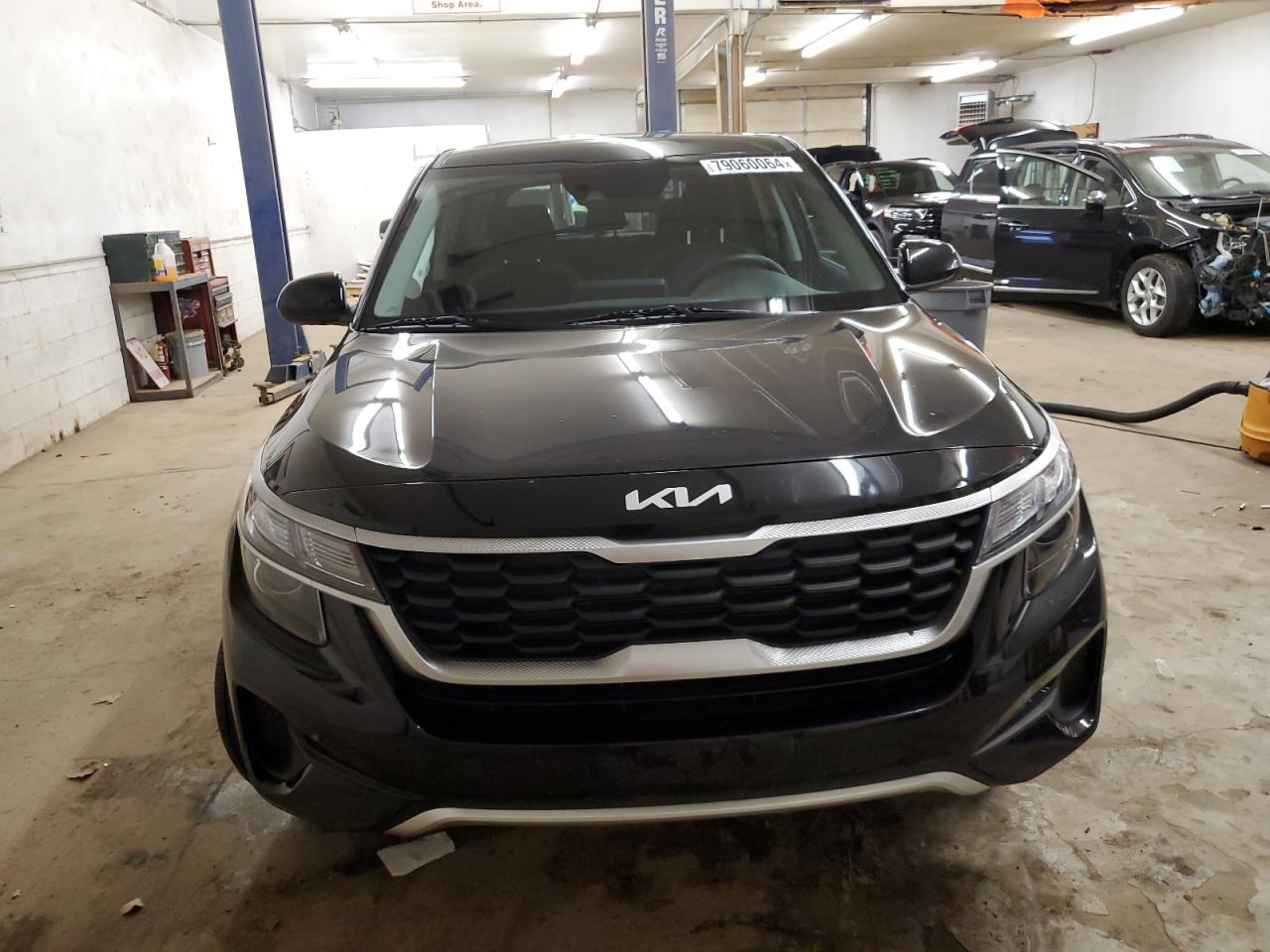 2022 KIA SELTOS LX VIN:KNDEPCAA7N7342456