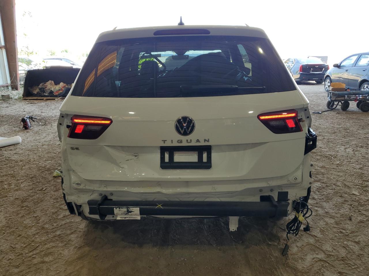 2024 VOLKSWAGEN TIGUAN SE VIN:3VVNB7AX0RM037193