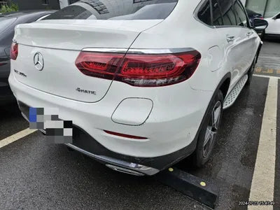 2022 Mercedes-Benz GLC 300 VIN: