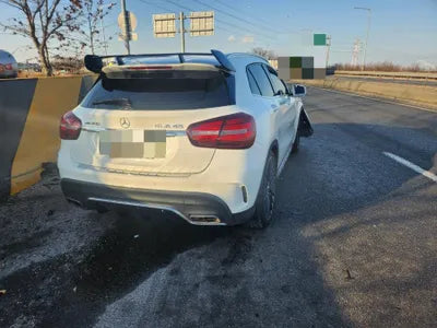 2019 Mercedes-Benz A 45 AMG VIN: